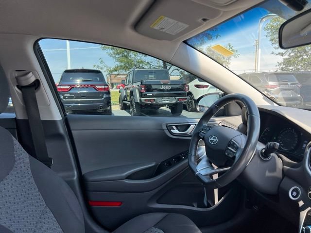 Used 2019 Hyundai Ioniq SEL FWD image 33