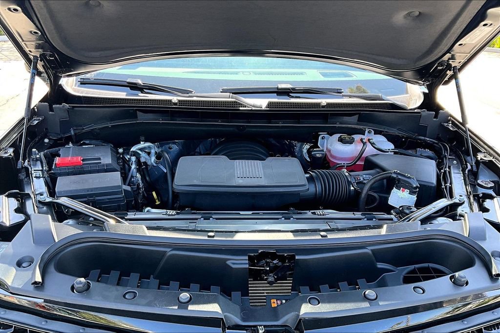 New 2026 Cadillac Escalade ESV Sport AWD/4WD image 17