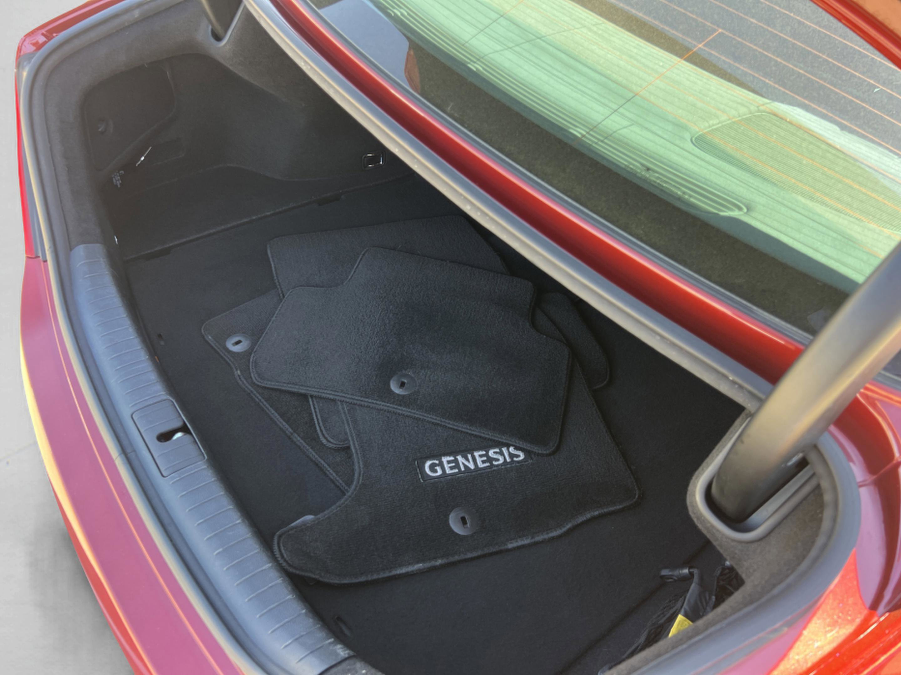 Used 2020 Genesis G70 2.0T image 32