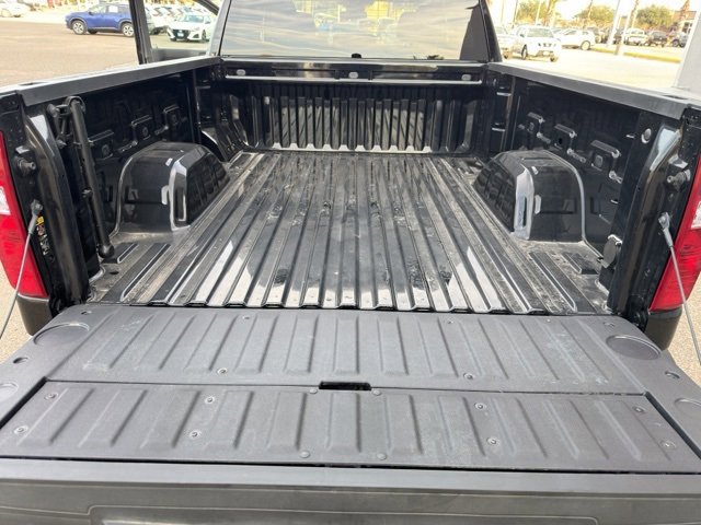 Used 2025 Chevrolet Silverado 1500 W/T w/ Z71 Off-Road Package image 10
