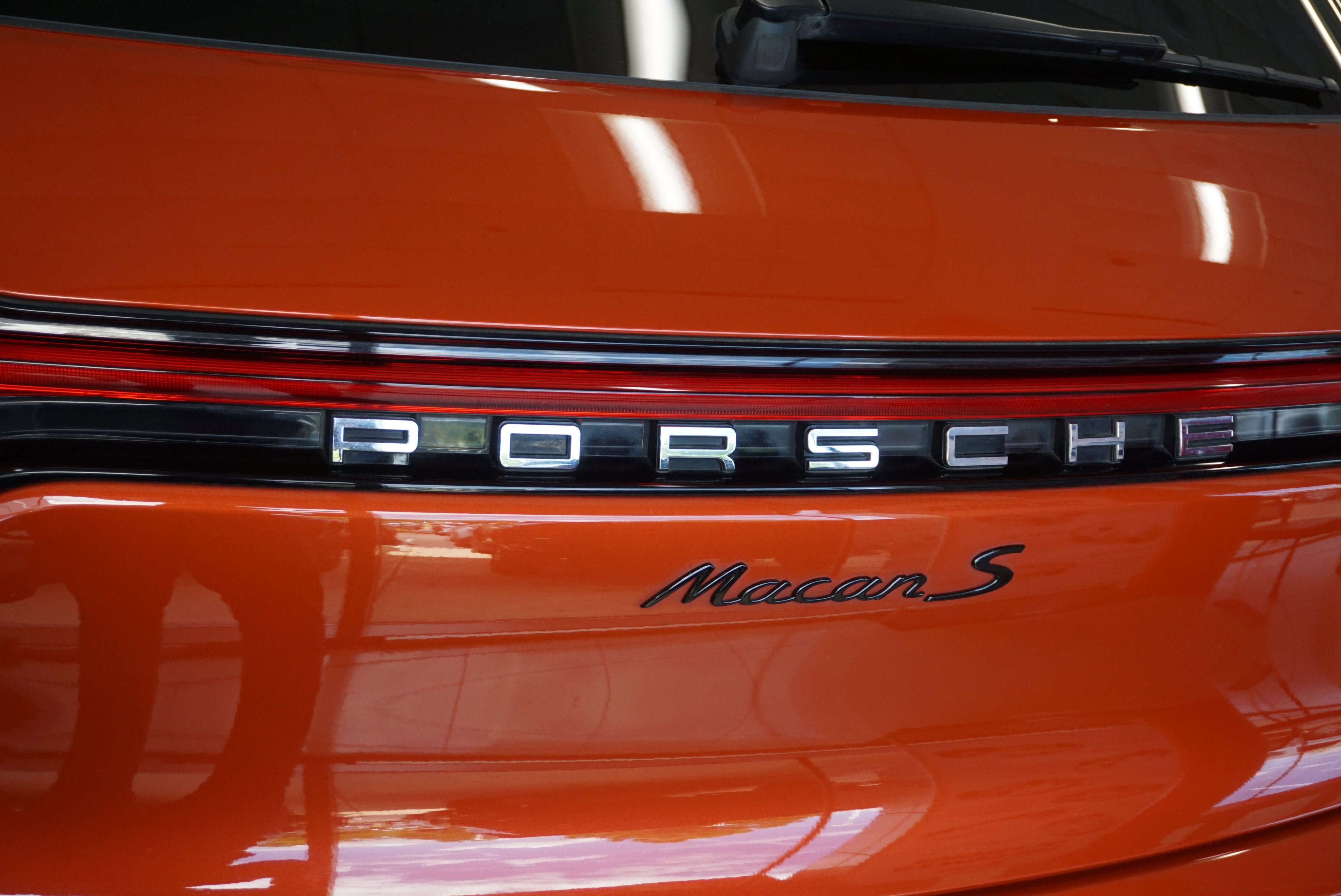 Used 2022 Porsche Macan S AWD/4WD image 20