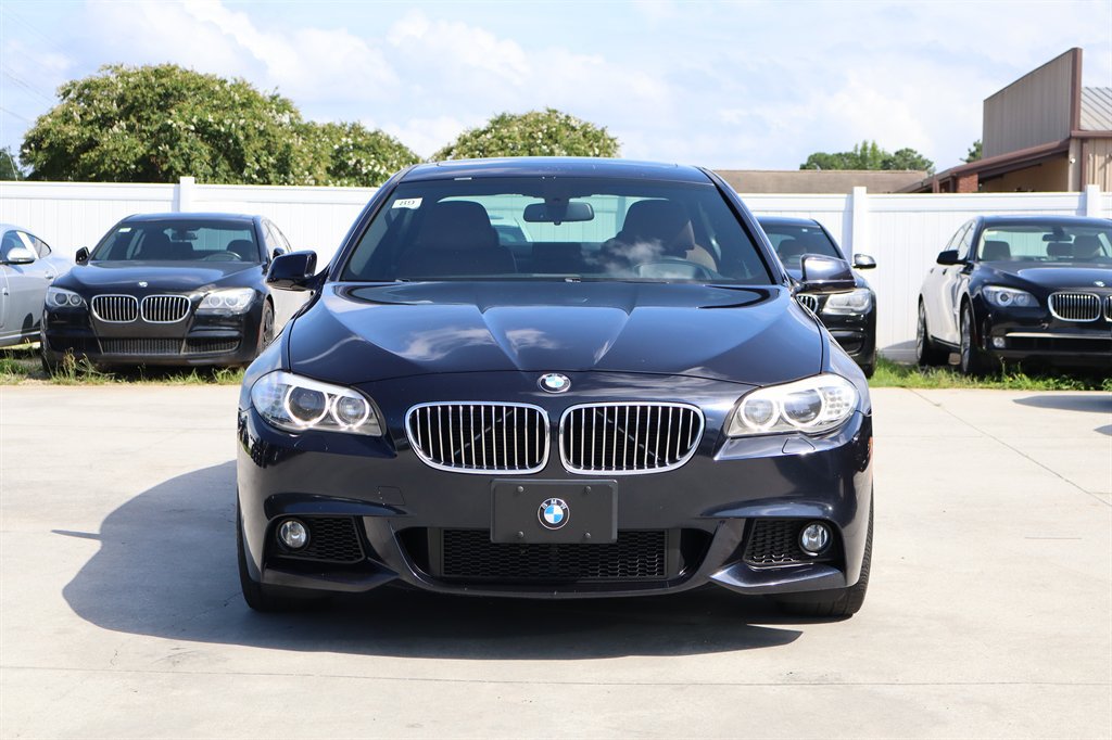 Used 2013 BMW 528i xDrive Sedan AWD/4WD image 2