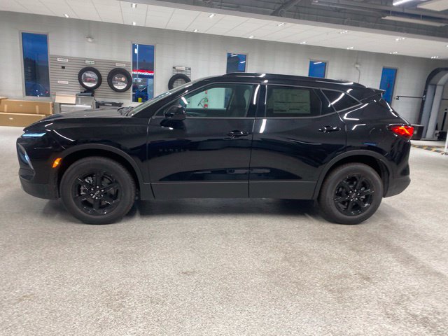 New 2026 Chevrolet Blazer LT w/ Convenience Package AWD/4WD image 10