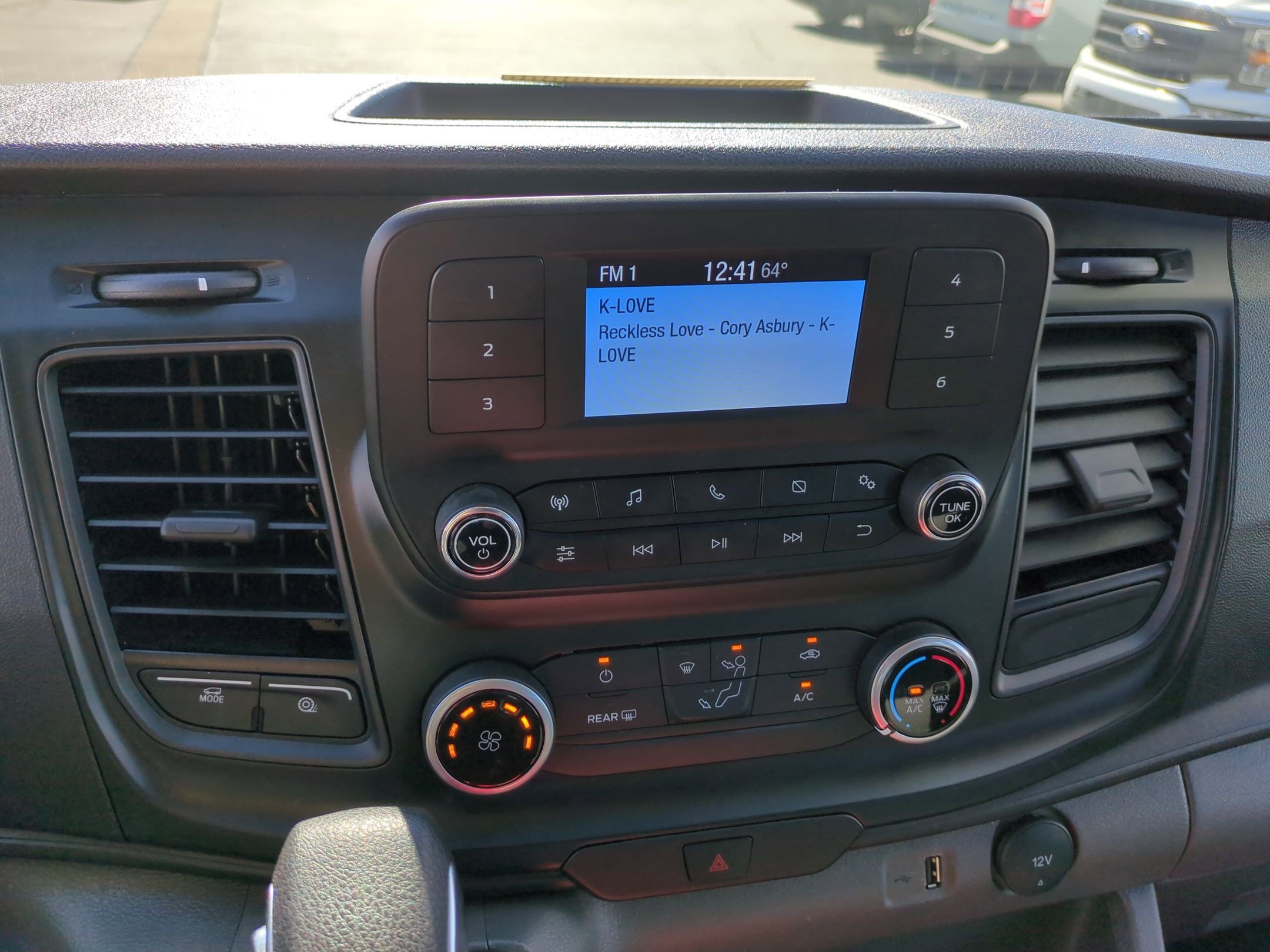 Used 2024 Ford Transit 250 Low Roof w/ Exterior Upgrade Package image 23