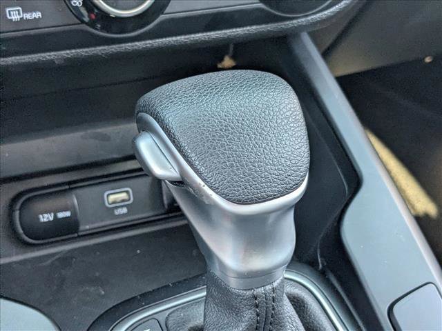 Used 2025 Kia Soul LX w/ LX Technology Package image 12