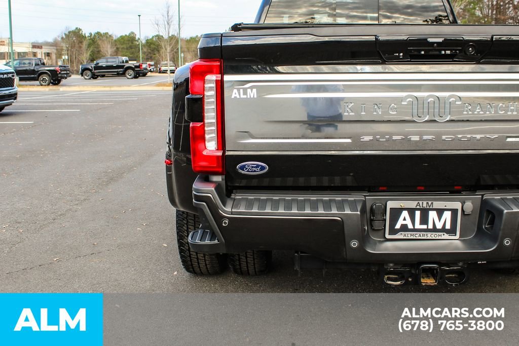 Used 2024 Ford F350 King Ranch image 13