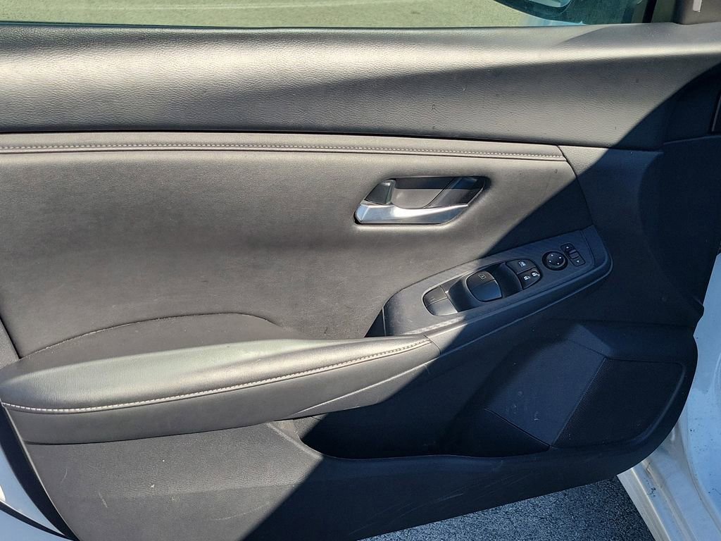 Used 2024 Nissan Sentra SV image 14