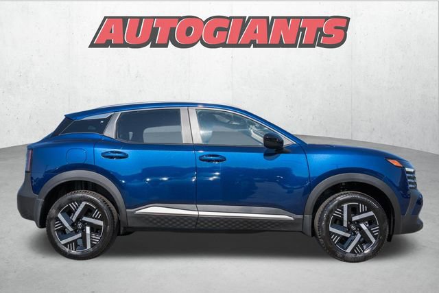 New 2026 Nissan Kicks SV image 3