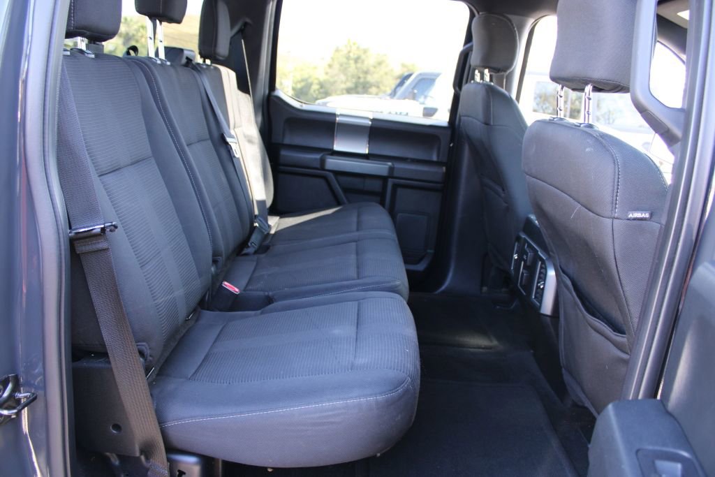 Used 2016 Ford F150 XLT w/ Equipment Group 302A Luxury AWD/4WD image 11