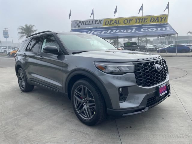 New 2026 Ford Explorer ST-Line w/ ST-Line Street Pack RWD image 7