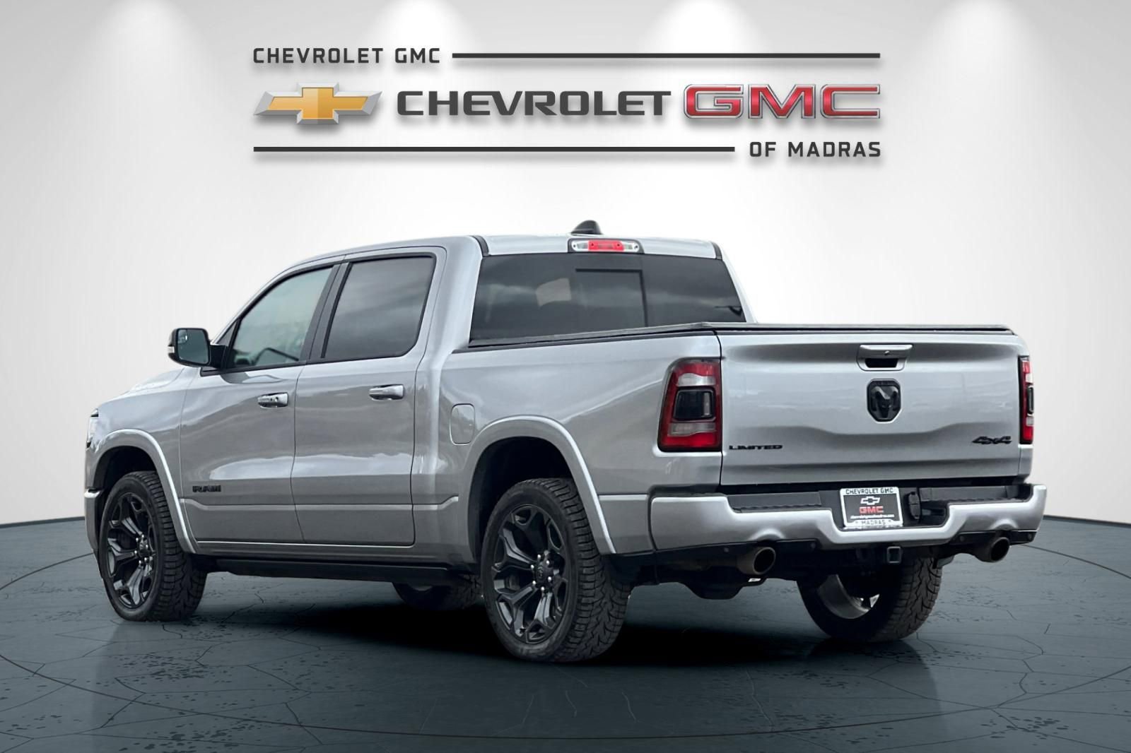 Used 2022 RAM 1500 Limited w/ Night Edition image 5