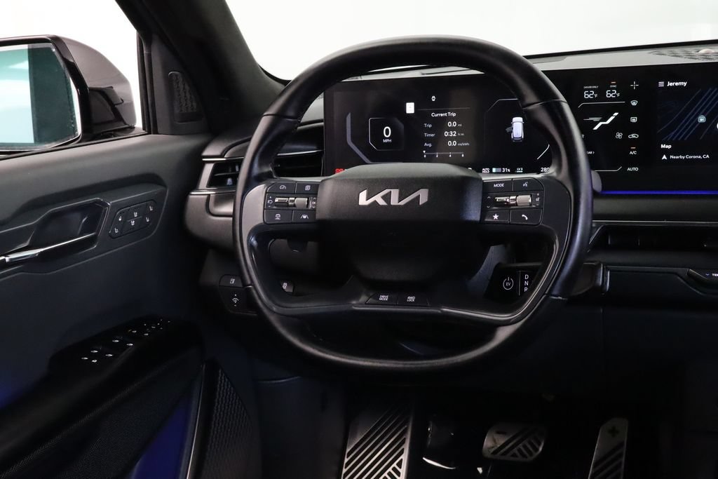 Used 2024 Kia EV9 GT-Line AWD/4WD image 27