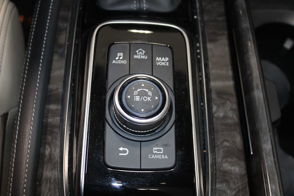 Used 2024 Nissan Armada Platinum w/ Captain's Chairs Package image 47