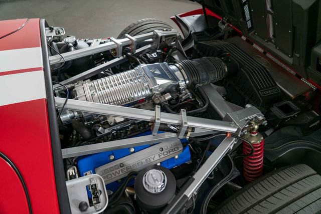 Used 2005 Ford GT image 29