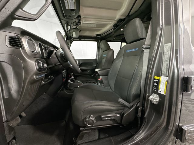 Used 2023 Jeep Wrangler Unlimited Rubicon 4xe AWD/4WD image 17