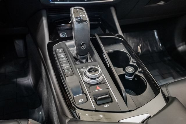 Used 2024 Maserati Levante Modena Ultima AWD/4WD image 20