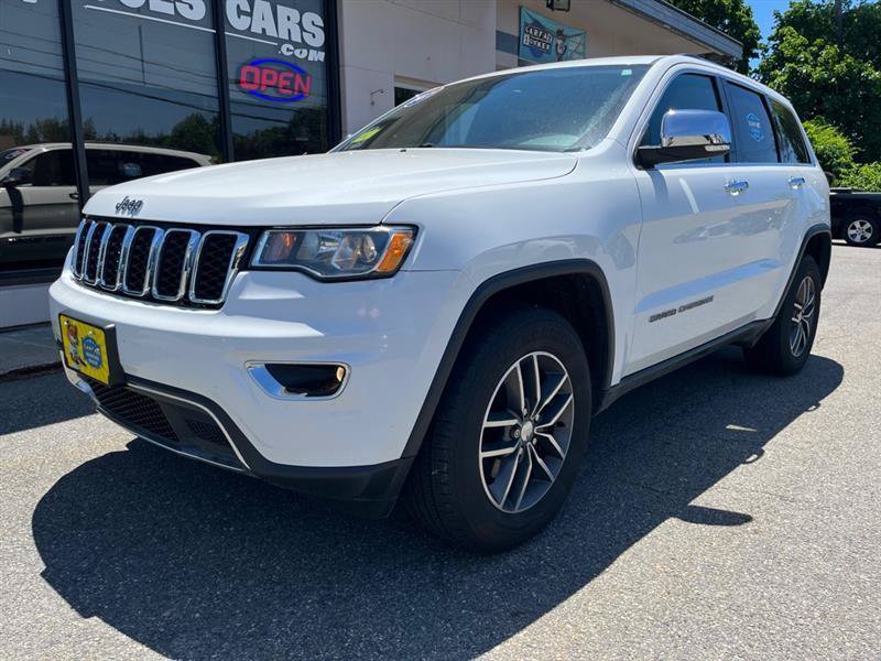 Used 2017 Jeep Grand Cherokee Limited AWD/4WD image 5
