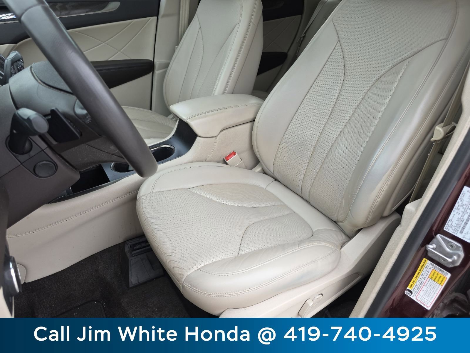 Used 2019 Lincoln MKC Reserve w/ MKC Climate Package image 24