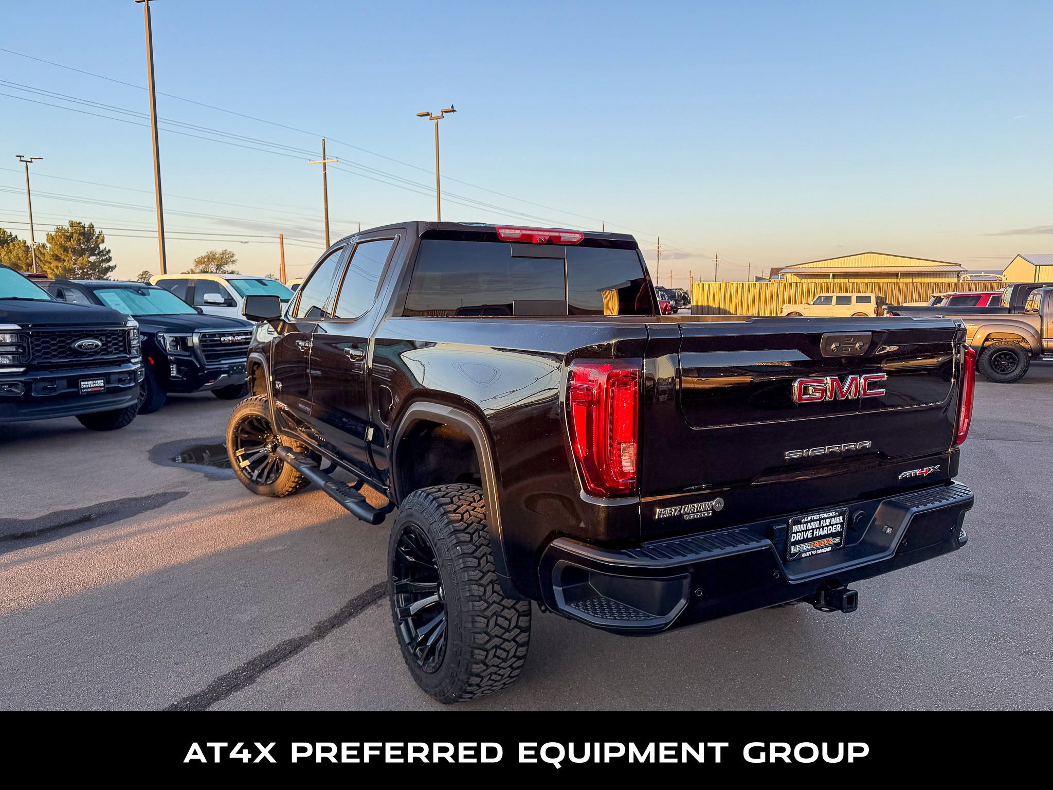 Used 2024 GMC Sierra 1500 AT4X image 6