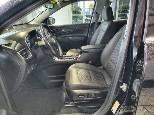 Used 2020 Chevrolet Equinox LT AWD/4WD image 12