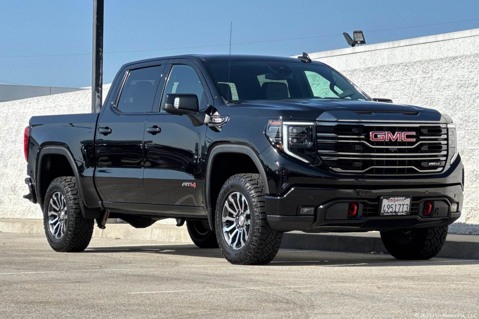 Certified 2023 GMC Sierra 1500 AT4 w/ AT4 Preferred Package