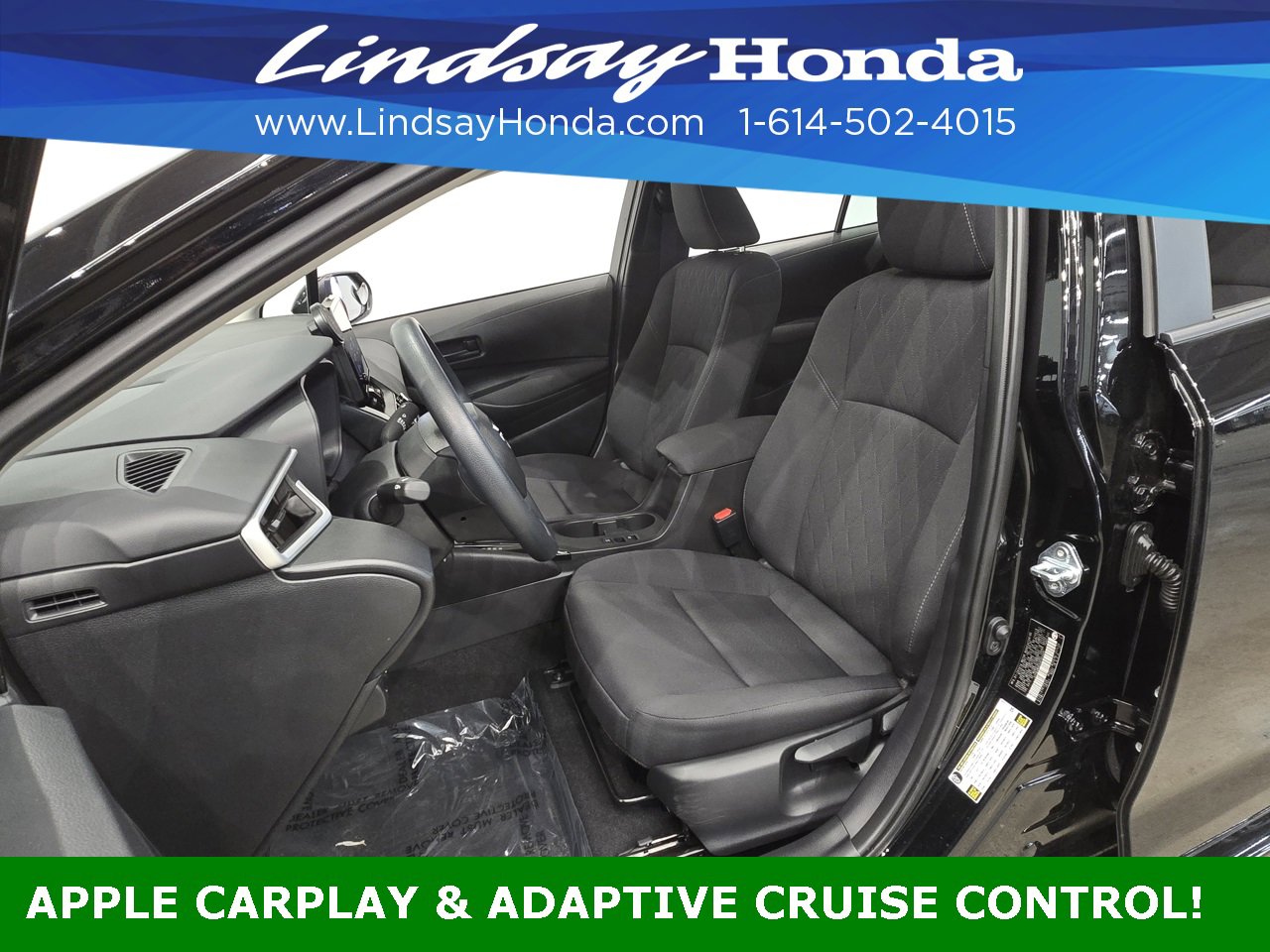 Used 2025 Toyota Corolla LE image 11