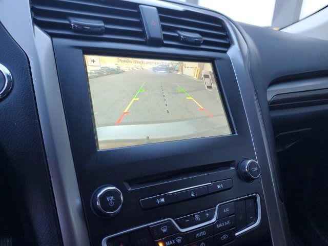 Used 2018 Ford Fusion Energi SE image 15