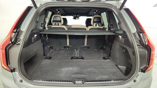 New 2026 Volvo XC90 T8 Plus w/ Protection Package Premier AWD/4WD image 45