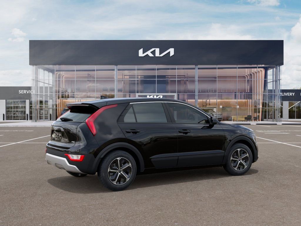New 2025 Kia Niro LX FWD image 6