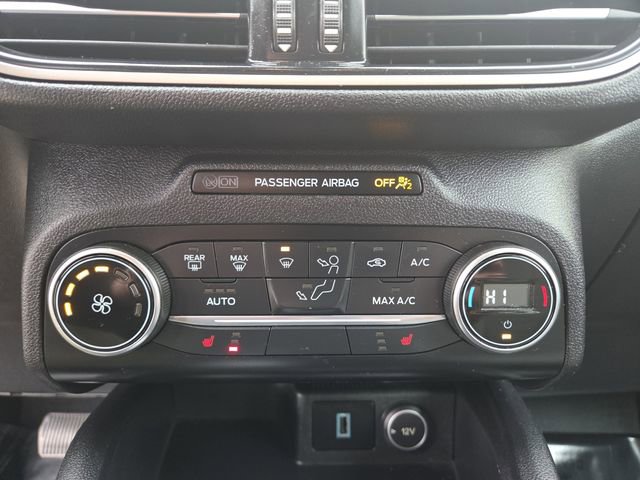 Used 2020 Ford Escape SE image 26