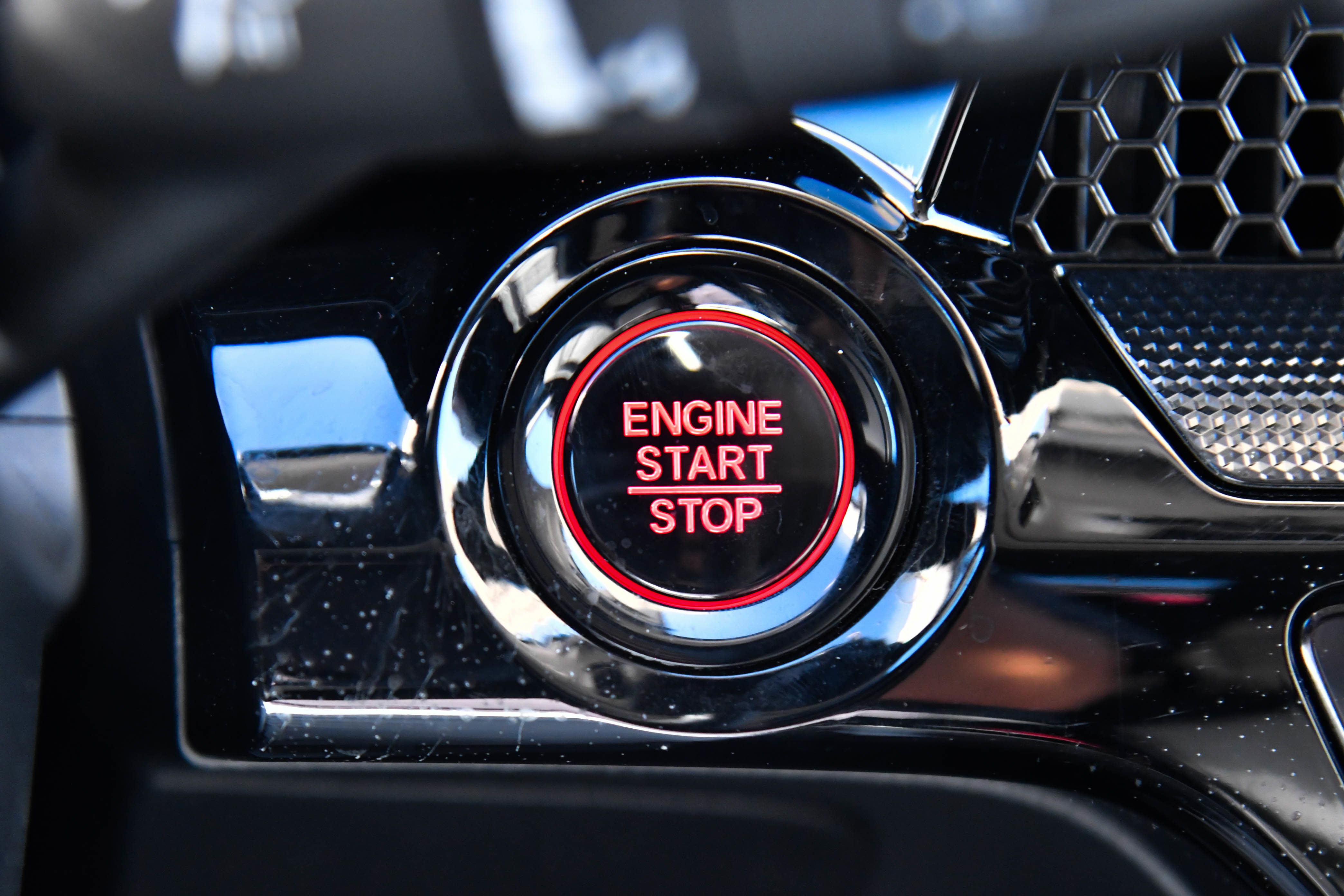 Used 2024 Honda CR-V EX-L image 30