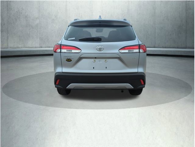 Used 2024 Toyota Corolla Cross LE image 5