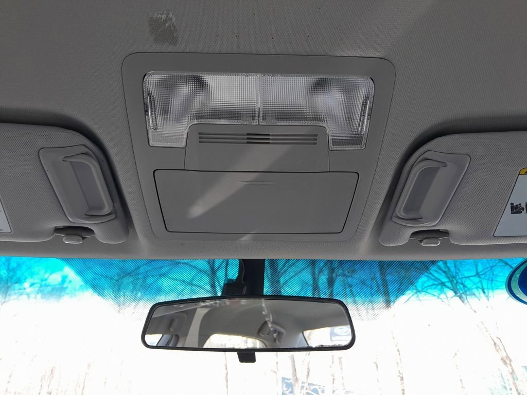 Used 2016 Toyota Camry LE image 37