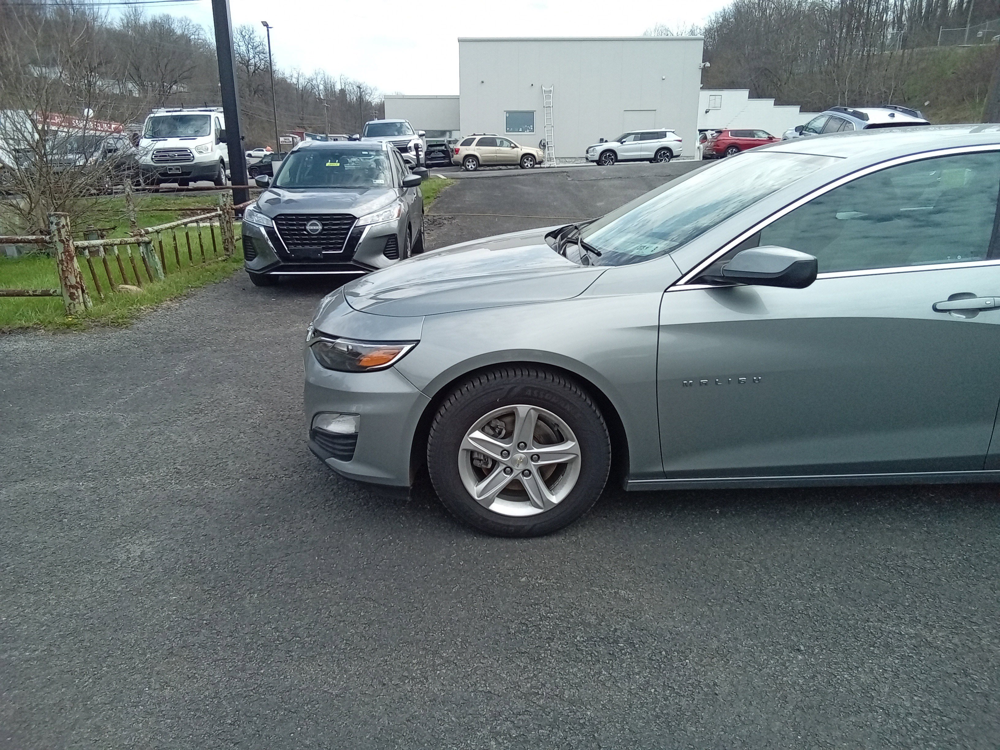 Used 2024 Chevrolet Malibu LS w/ Driver Confidence Package image 8