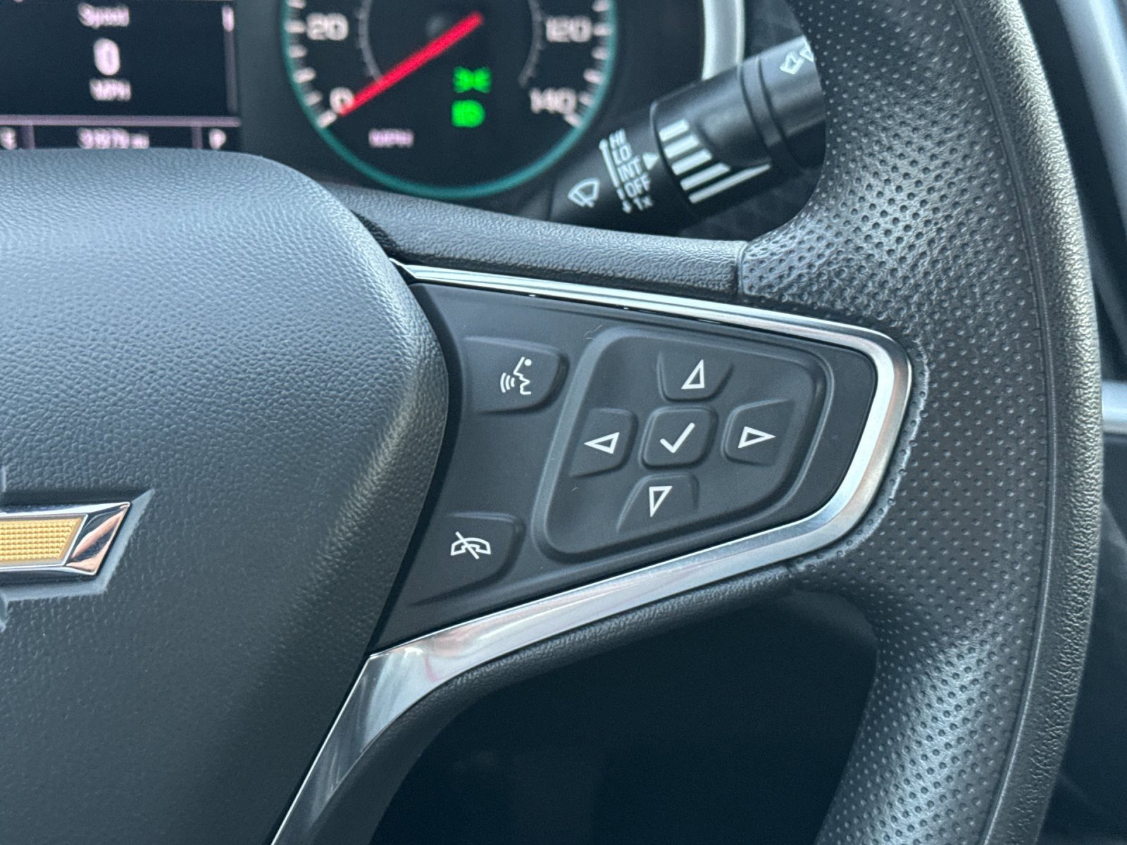 Used 2024 Chevrolet Malibu LT image 27