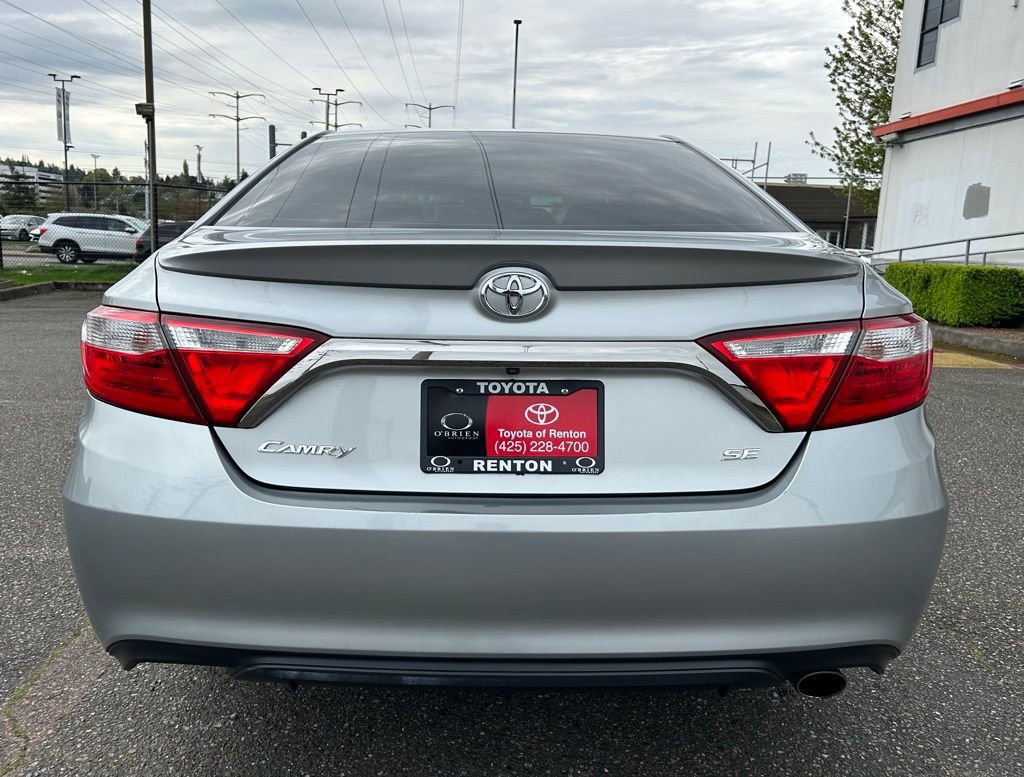 Certified 2016 Toyota Camry SE FWD image 6