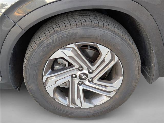 Used 2023 Hyundai Santa Fe SE image 17
