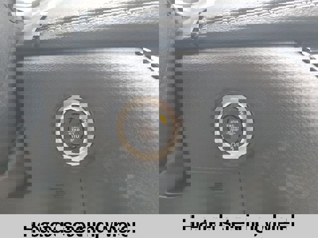 New 2026 Chrysler Pacifica Select image 8