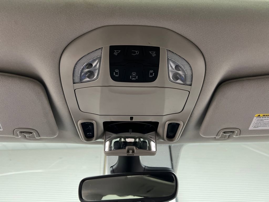 Used 2024 Chrysler Pacifica Limited image 72