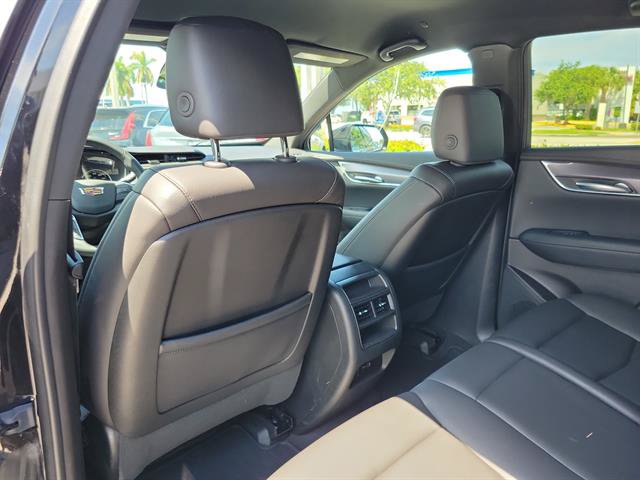 Certified 2025 Cadillac XT5 Luxury FWD image 11