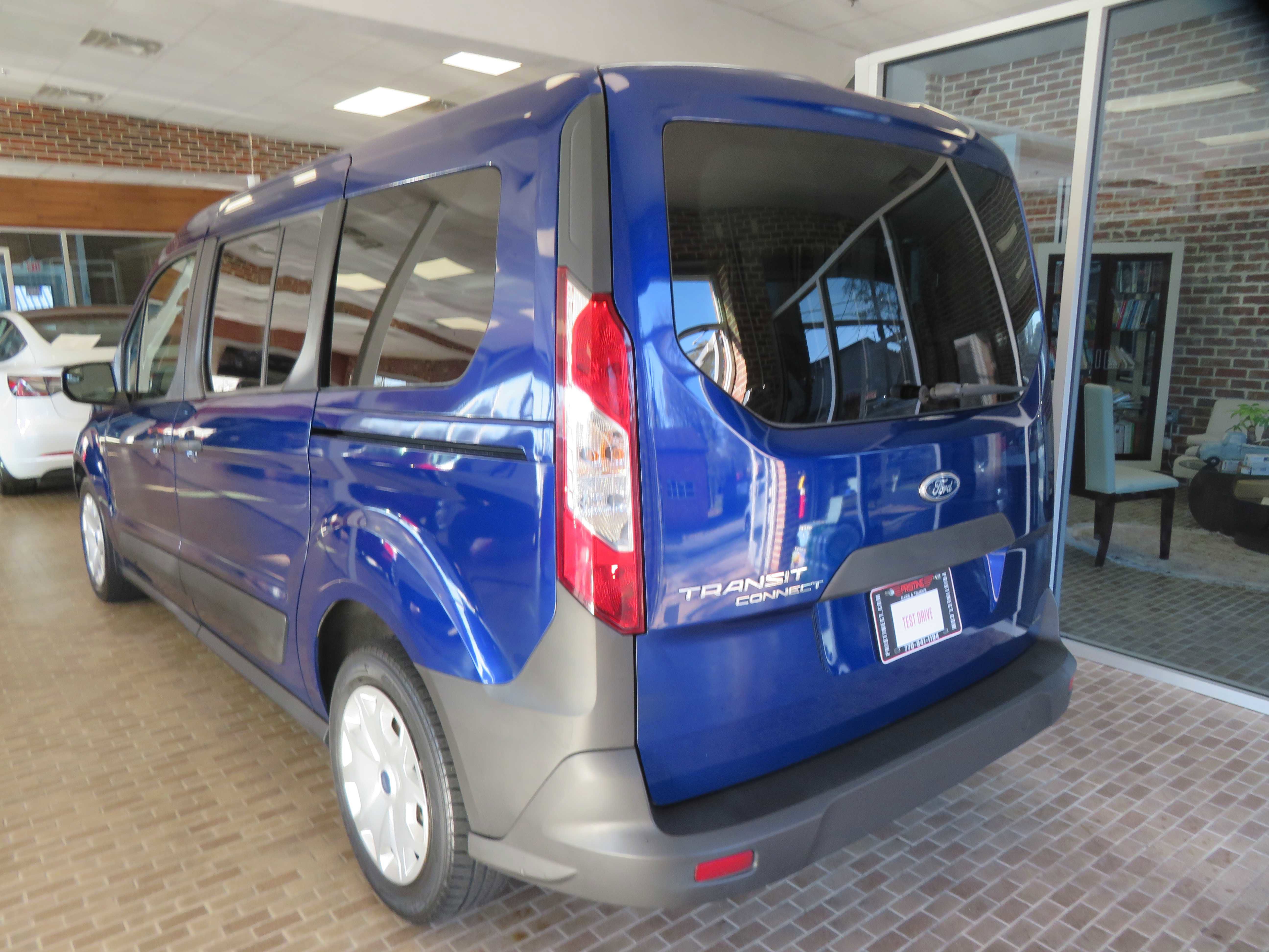 Used 2016 Ford Transit Connect XL image 60