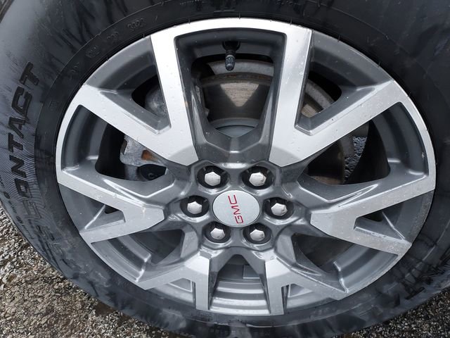 Used 2023 GMC Acadia SLE w/ Driver Convenience Package image 20