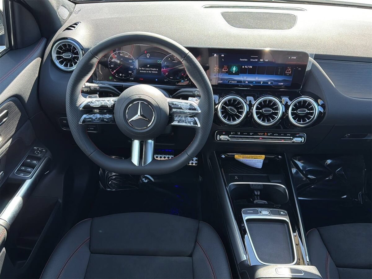 New 2026 Mercedes-Benz GLA 250 4MATIC image 11