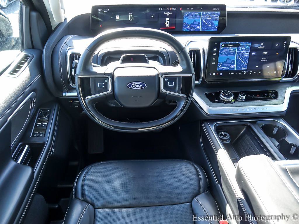 Used 2025 Ford Expedition Max Platinum AWD/4WD image 20