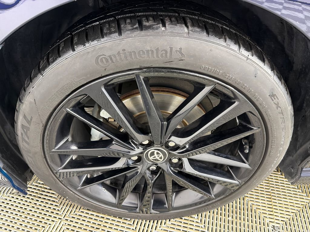 Used 2022 Toyota Camry XSE image 12