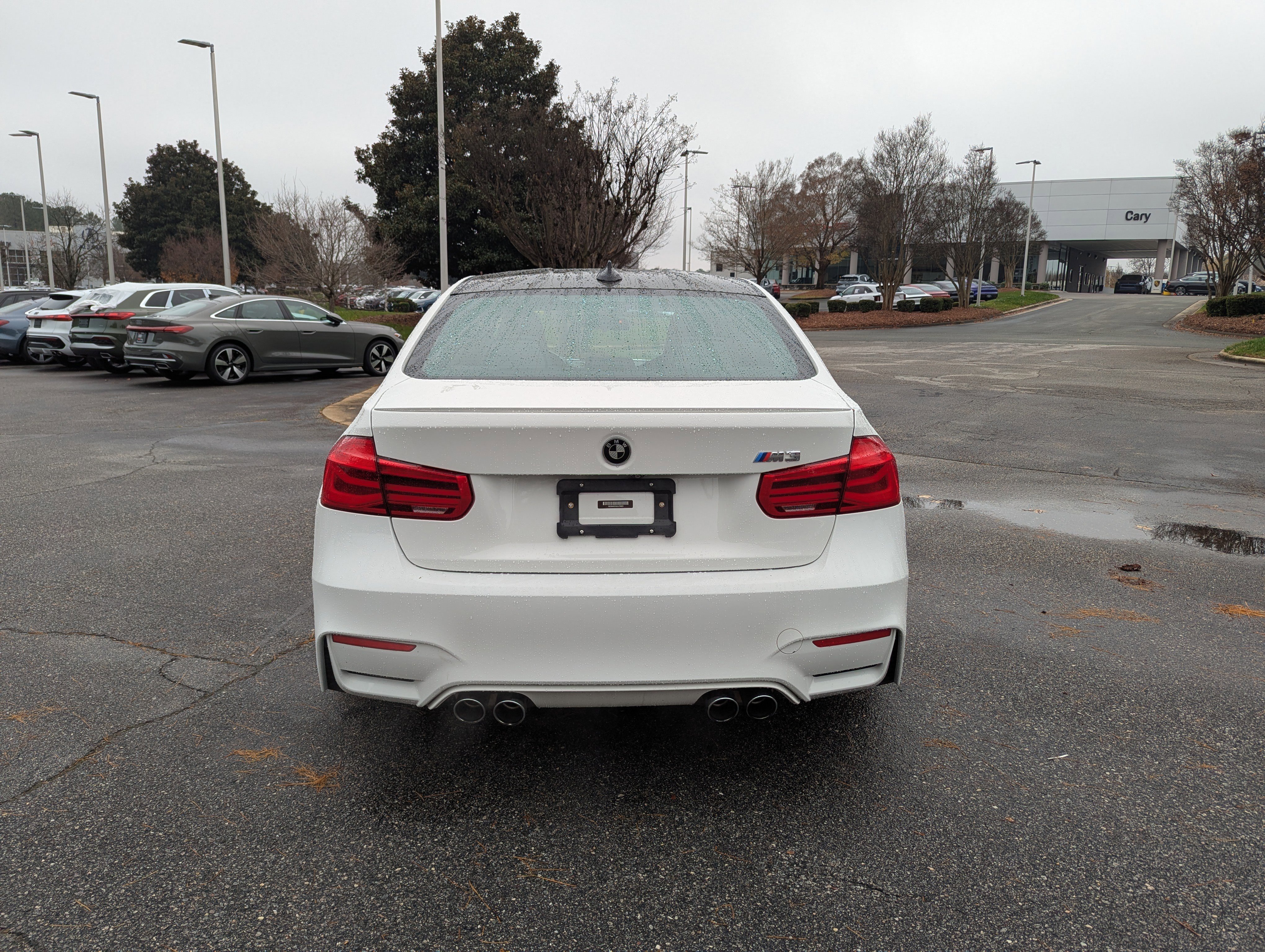 Used 2018 BMW M3 image 6