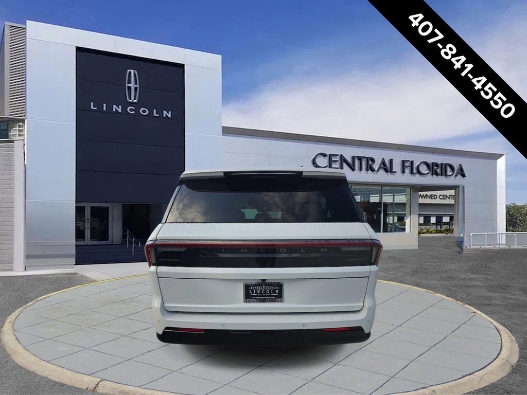 New 2026 Lincoln Navigator L Black Label AWD/4WD image 4