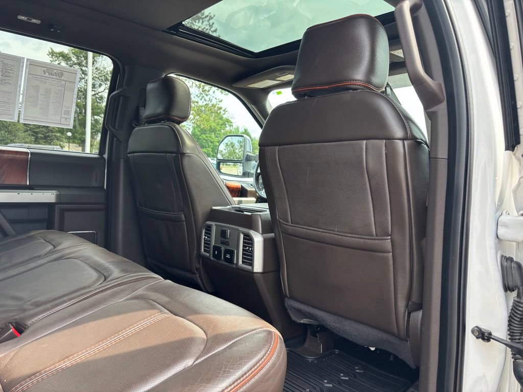 Used 2017 Ford F250 King Ranch w/ King Ranch Ultimate Package AWD/4WD image 17