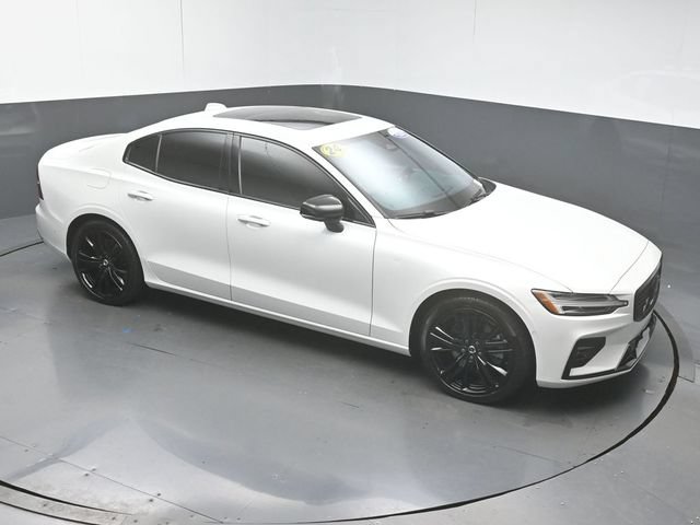 Certified 2024 Volvo S60 B5 Plus w/ Protection Package Premier AWD/4WD image 40