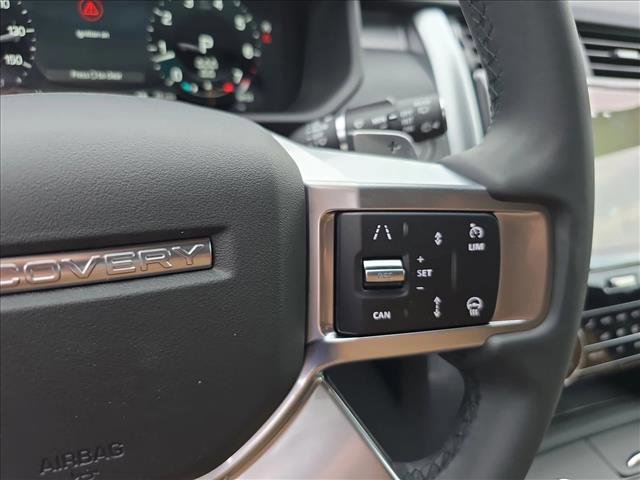 New 2026 Land Rover Discovery Dynamic SE AWD/4WD image 19